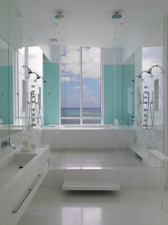 Thổi bay cảm giác oi bức ngày hè với phòng tắm xanh – trắng mát lịm