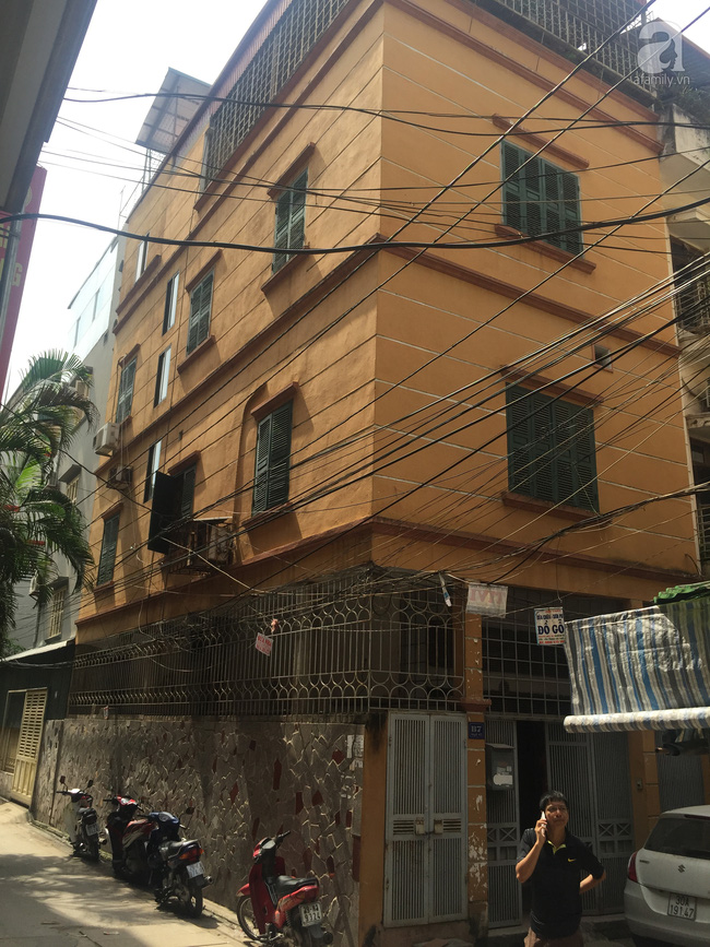 Ngôi nhà 60m² trong ngõ ở Giang Văn Minh: Từ cứ mưa to là ngập nay đẹp miễn chê, tầng nào cũng lung linh nắng