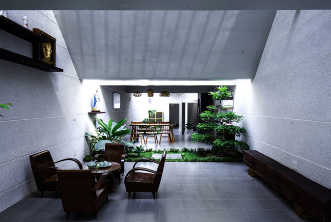Ngôi nhà 200m² lấy cảm hứng thiết kế từ hang Sơn Đoòng ở Vĩnh Long nổi bật trên báo Mỹ