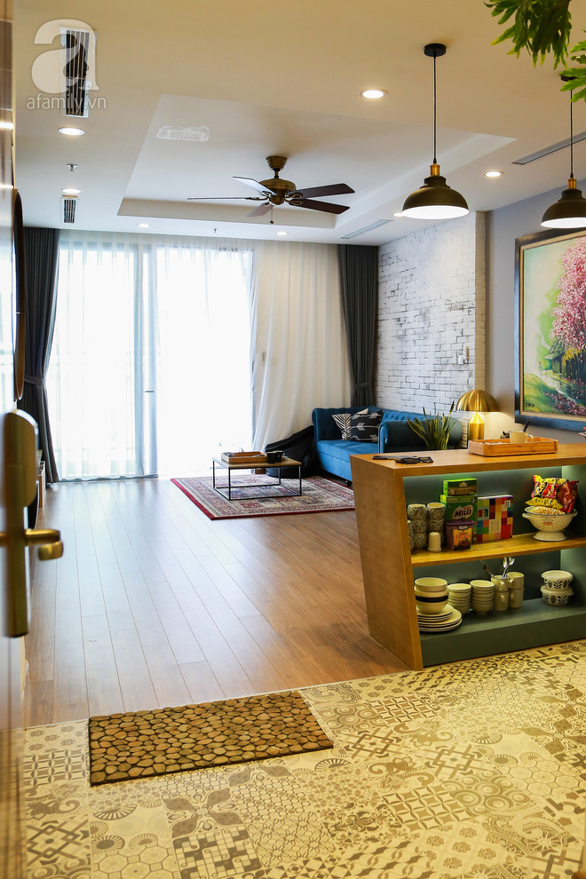 Chỉ với 300 triệu đồng, vợ chồng 8x đã biến căn hộ 76m² thành nơi nghỉ dưỡng cuối tuần ngay tại Hà Nội