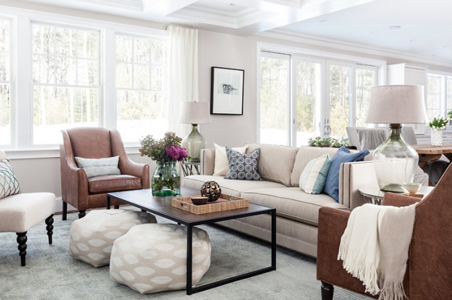 Gợi ý 20 kiểu ghế da màu nâu trang trí phòng khách không bao giờ lỗi mốt