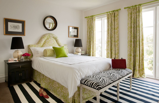 Trang trí phòng ngủ và phòng ăn sáng bừng với chiếc thảm trải sàn vô cùng đơn giản